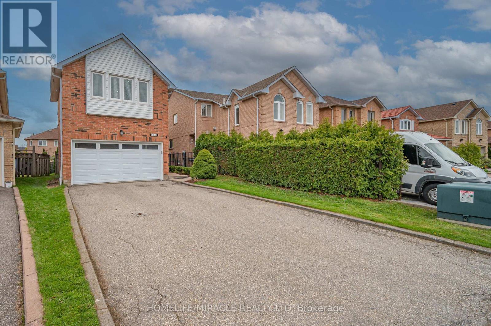 5342 Crane Court Property Photo 3