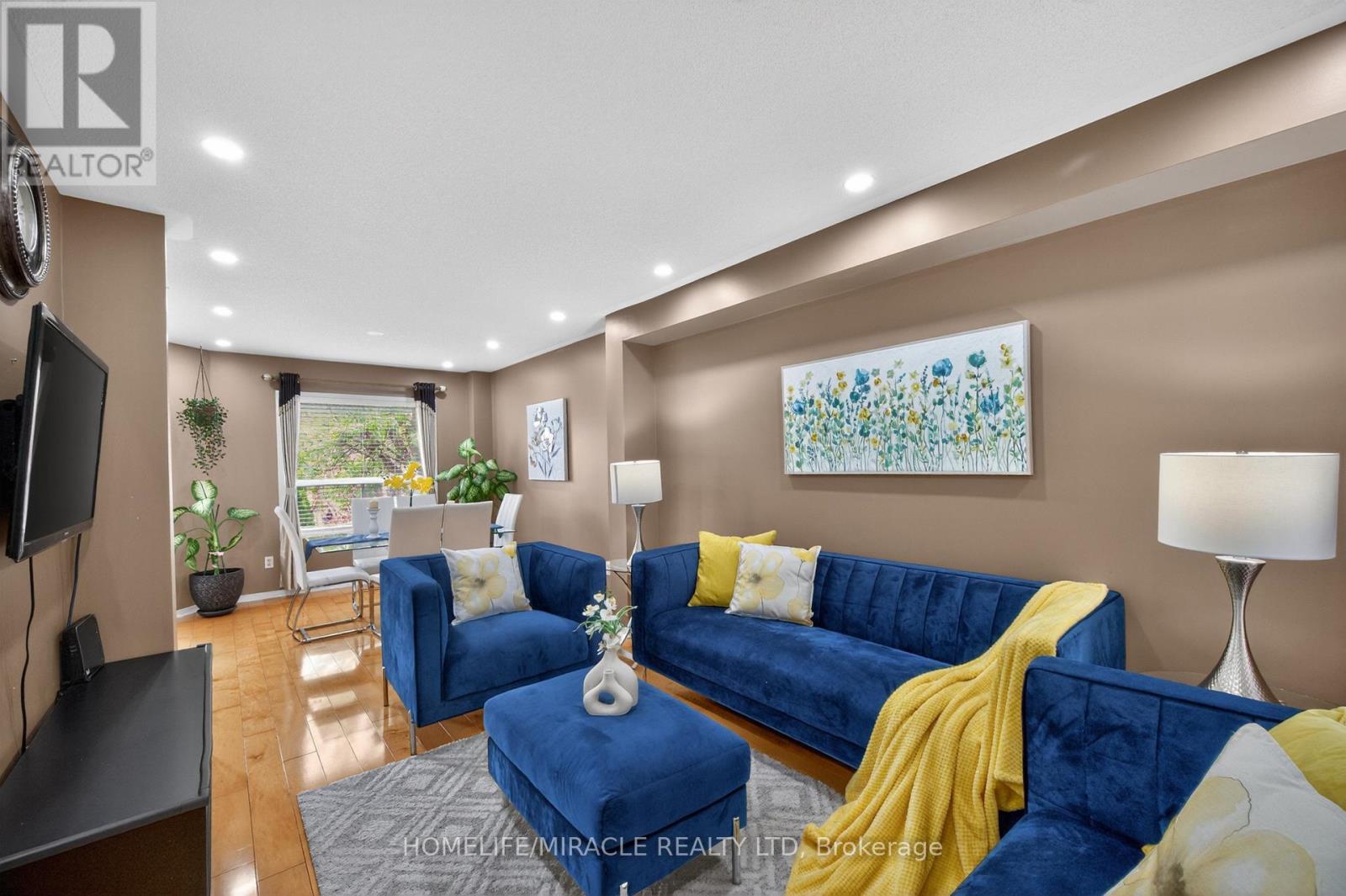 5342 Crane Court Property Photo 11