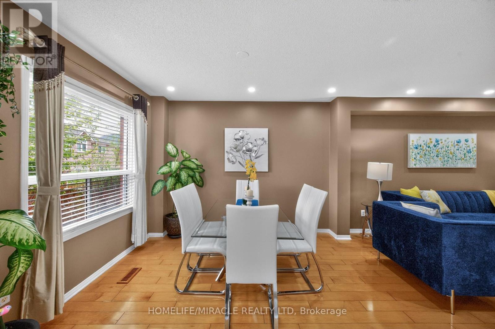 5342 Crane Court Property Photo 14