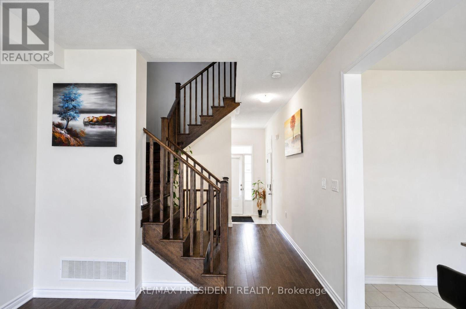 34 Eberly Woods Drive Property Photo 2