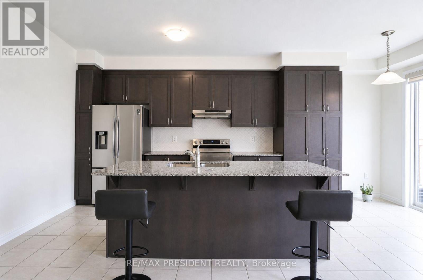 34 Eberly Woods Drive Property Photo 4