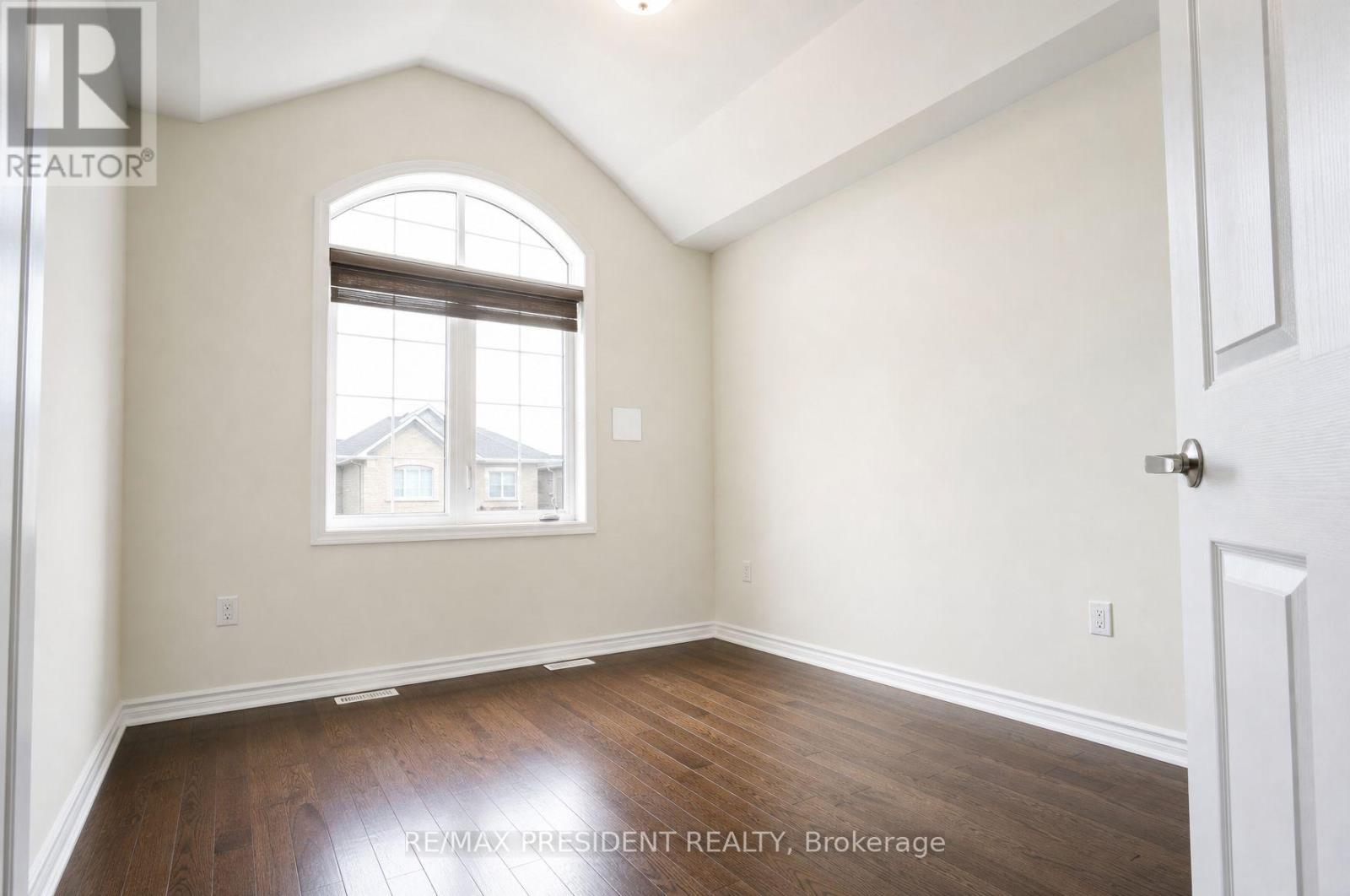 34 Eberly Woods Drive Property Photo 16
