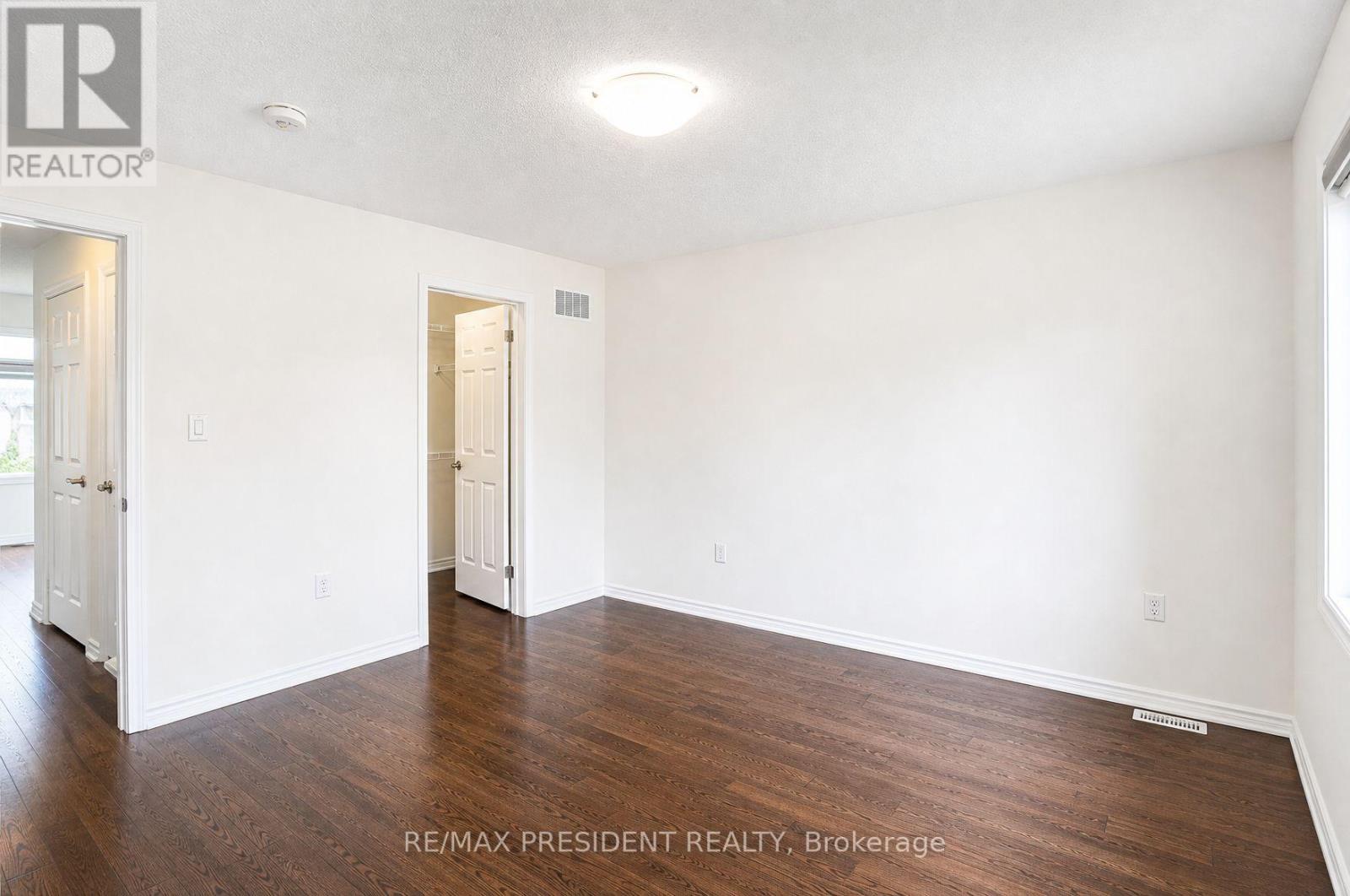 34 Eberly Woods Drive Property Photo 25