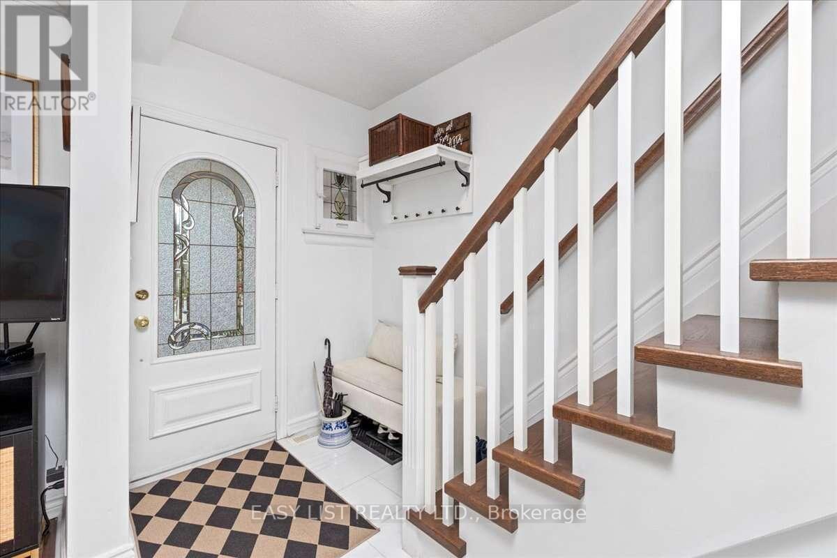 140 Ascot Avenue Property Photo 15