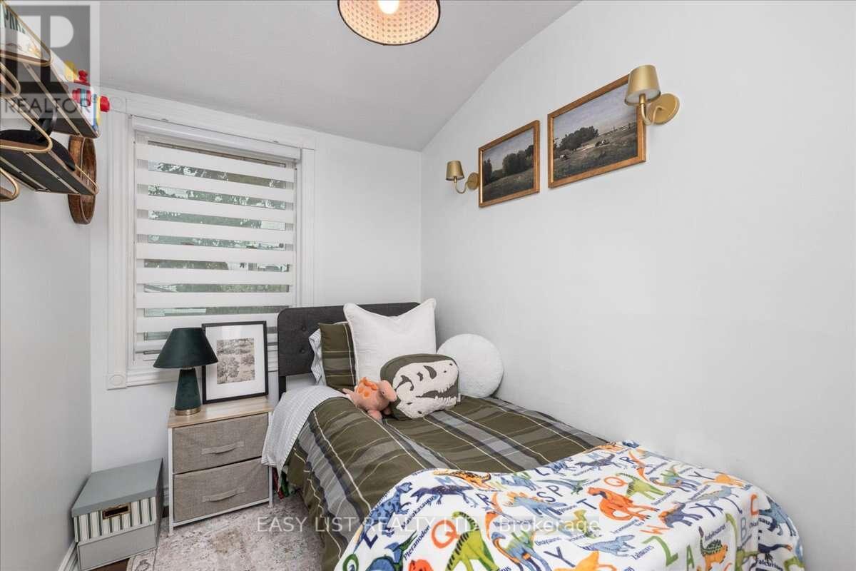 140 Ascot Avenue Property Photo 20