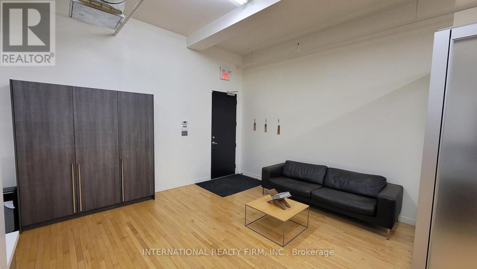 203 - 1245 Caledonia Road Property Photo 2