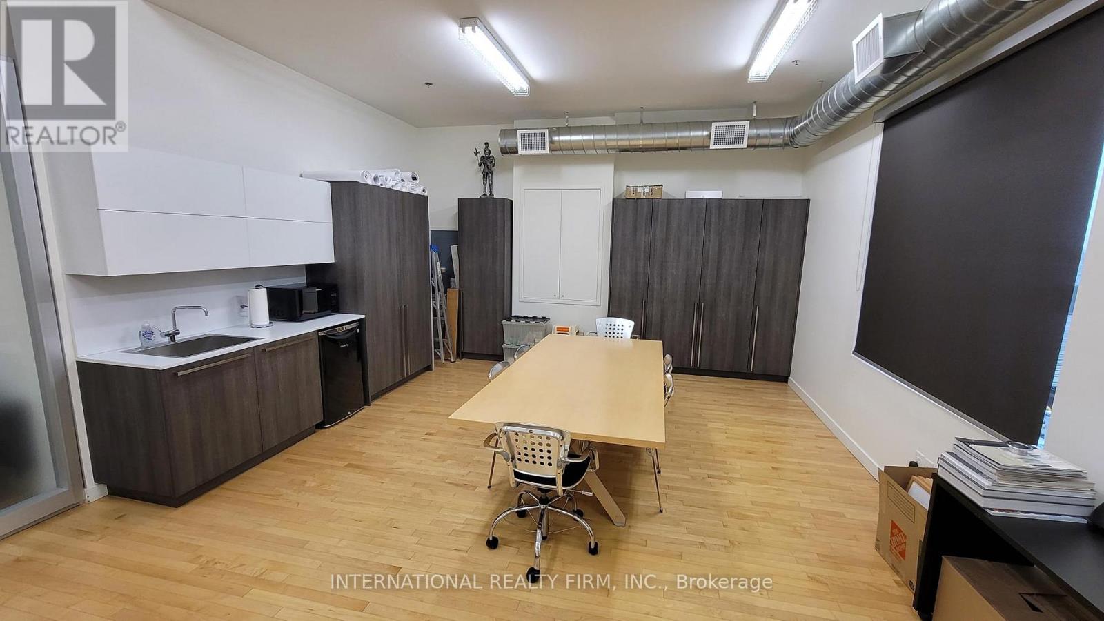 203 - 1245 Caledonia Road Property Photo 7