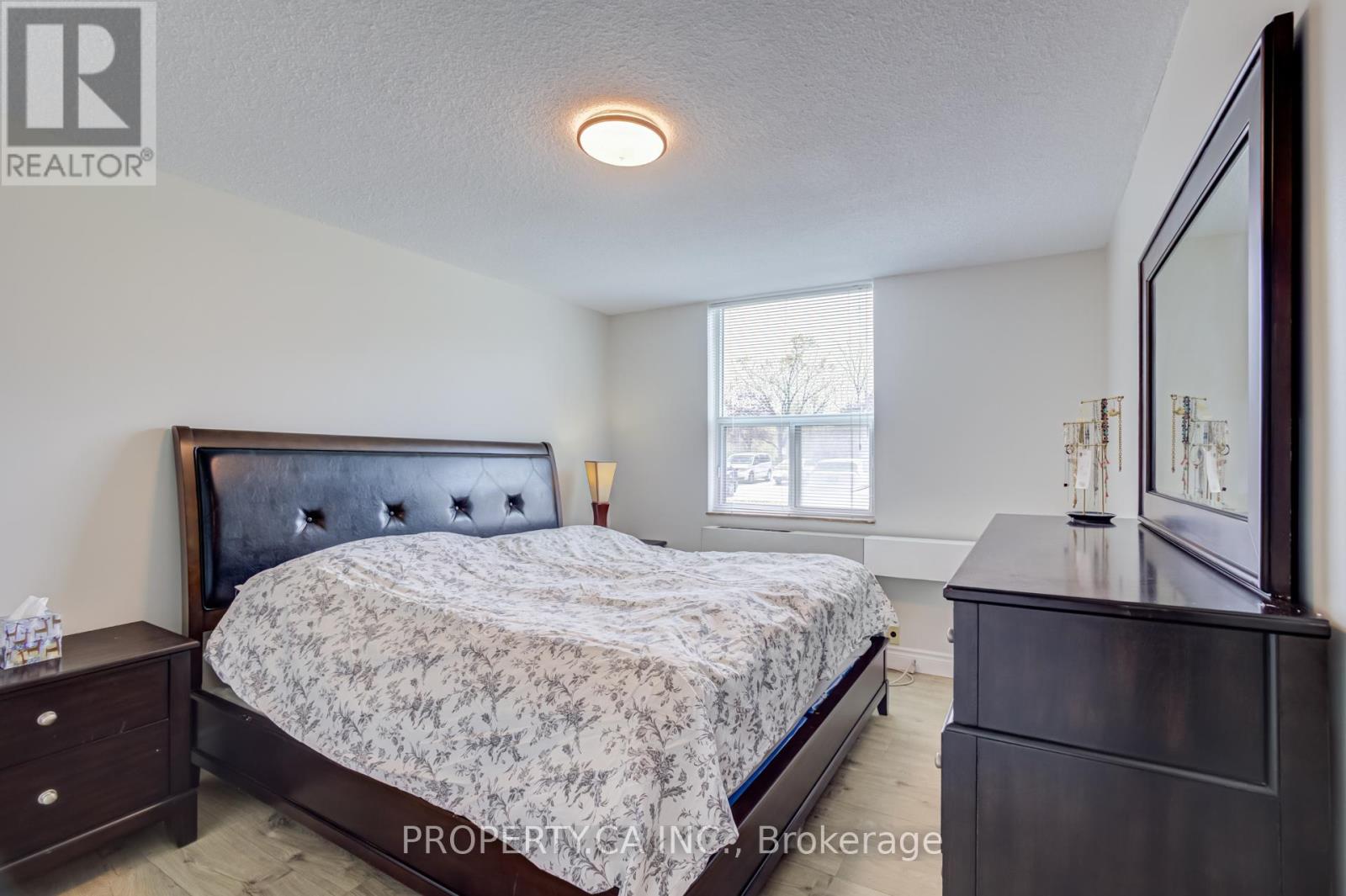 109 - 966 Inverhouse Drive Property Photo 14