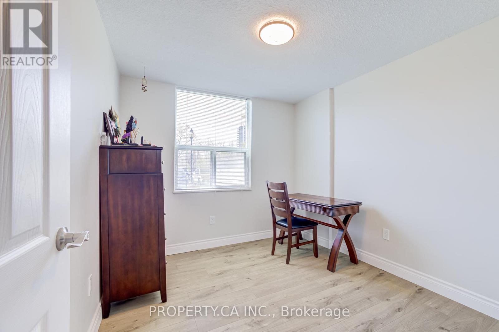 109 - 966 Inverhouse Drive Property Photo 19