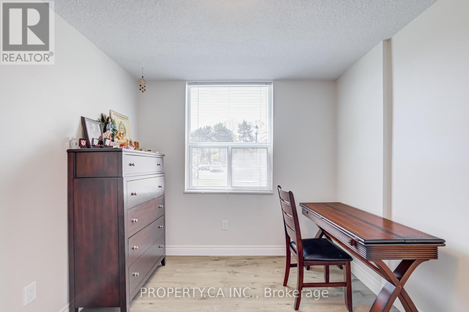 109 - 966 Inverhouse Drive Property Photo 20