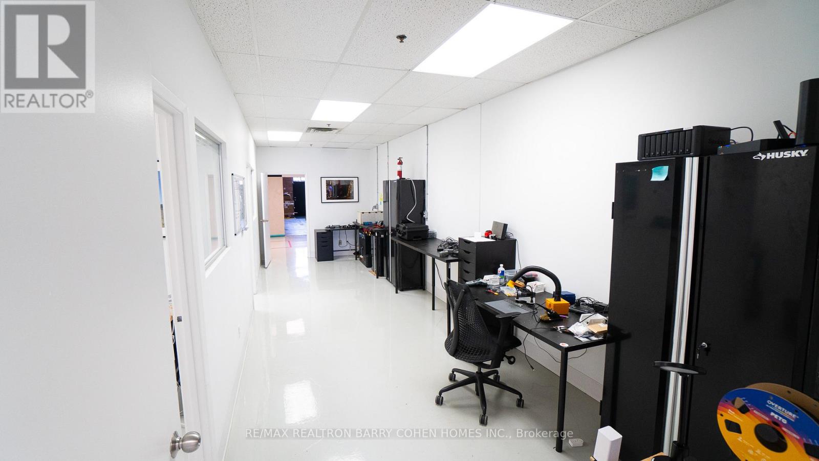 26 - 2700 Dufferin Street Property Photo 10