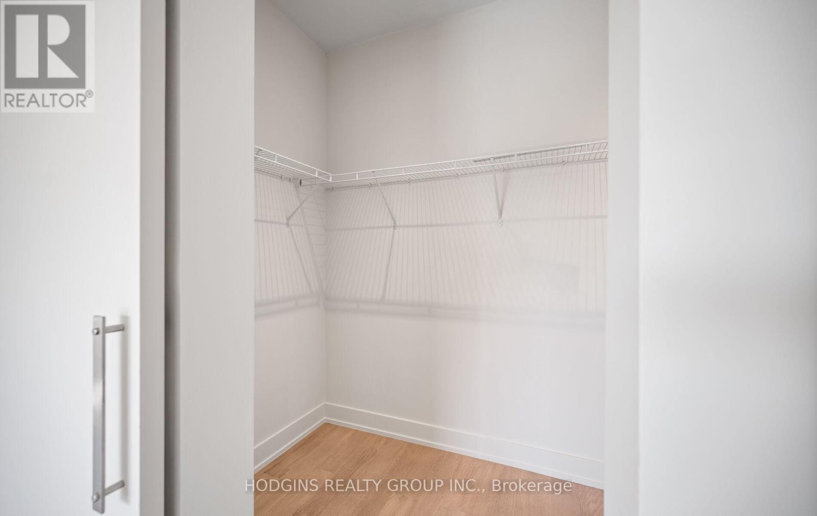 414 - 123 Maurice Drive Property Photo 25
