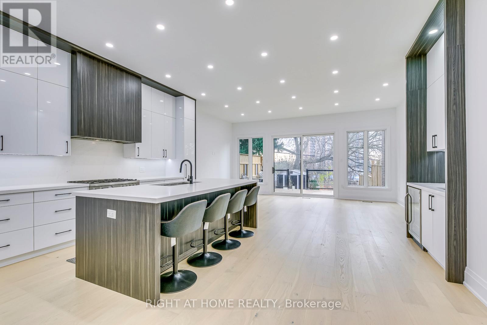 5 Enfield Avenue Property Photo 9