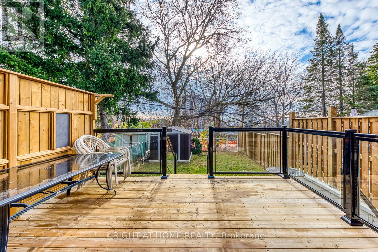 5 Enfield Avenue Property Photo 33