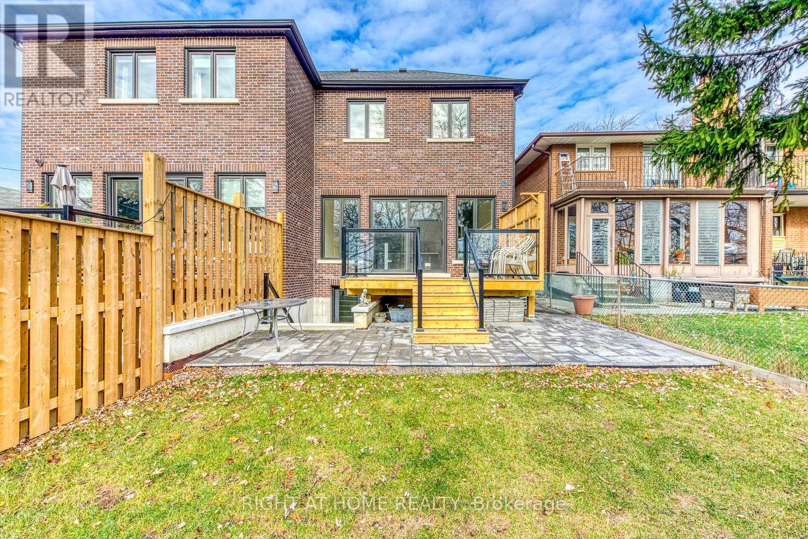 5 Enfield Avenue Property Photo 35