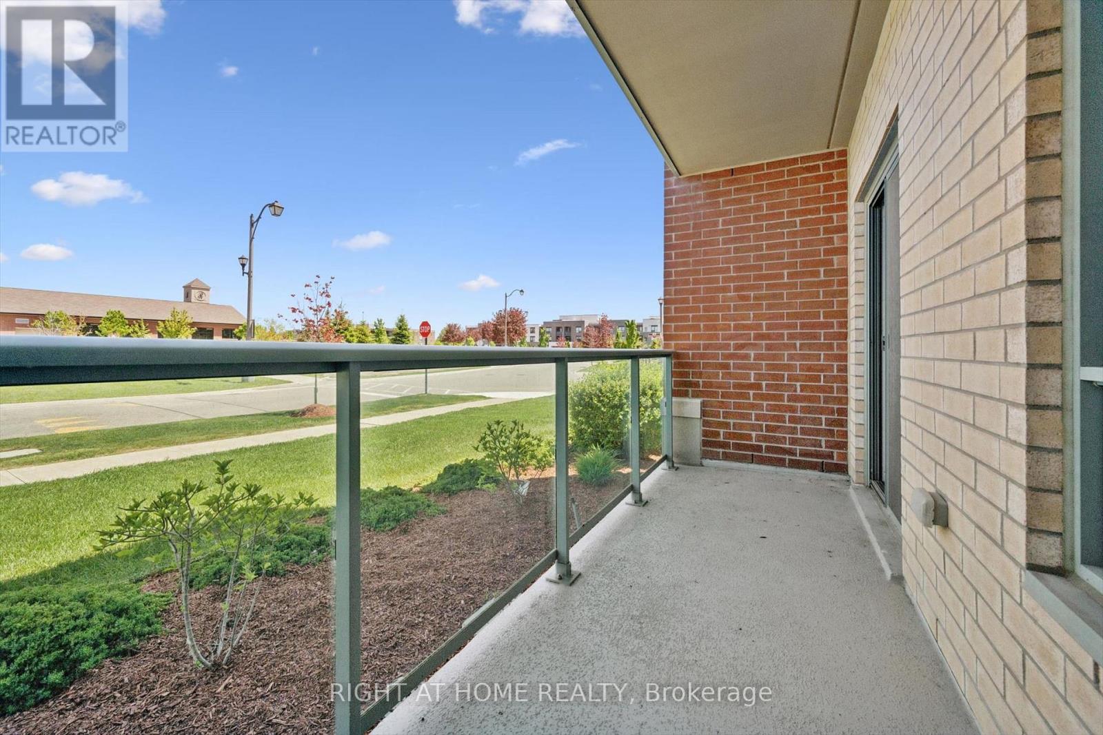 113 - 50 Via Rosedale Way Property Photo 27