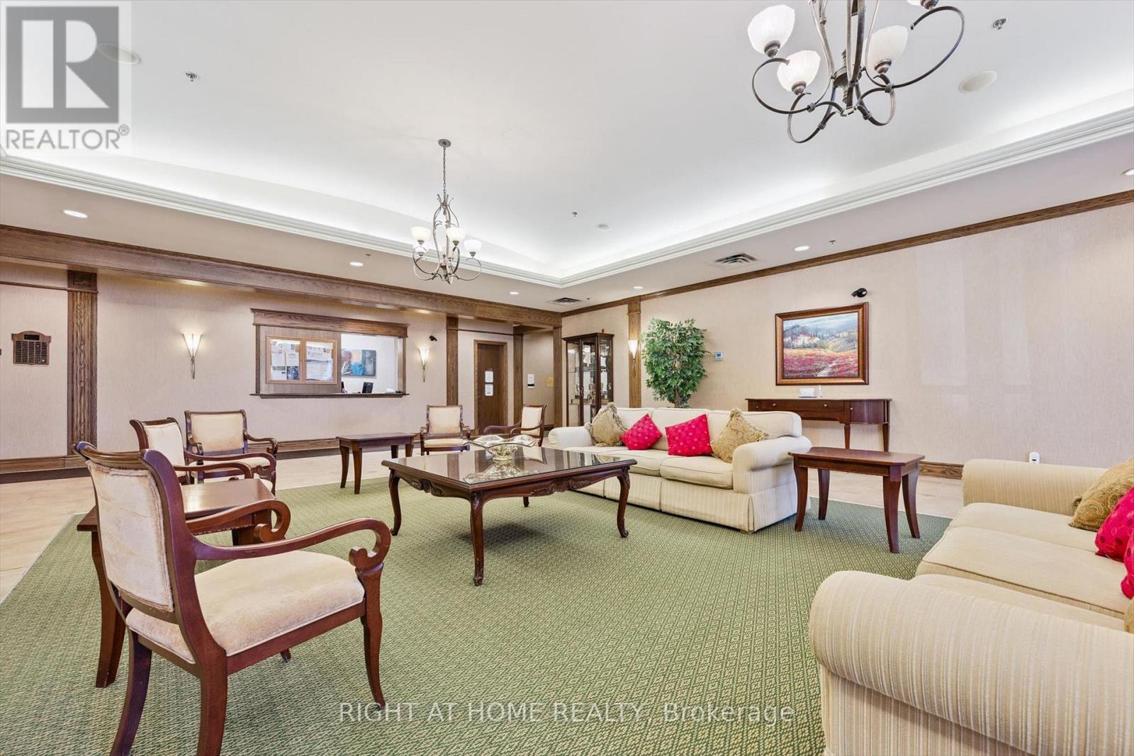 113 - 50 Via Rosedale Way Property Photo 40