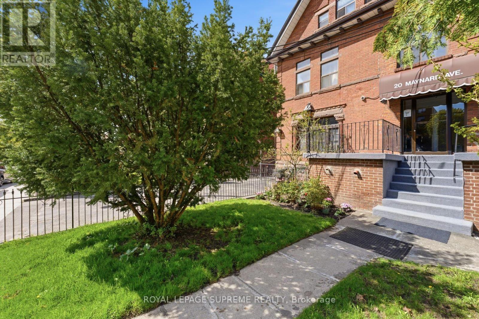 20 Maynard Avenue Property Photo 3