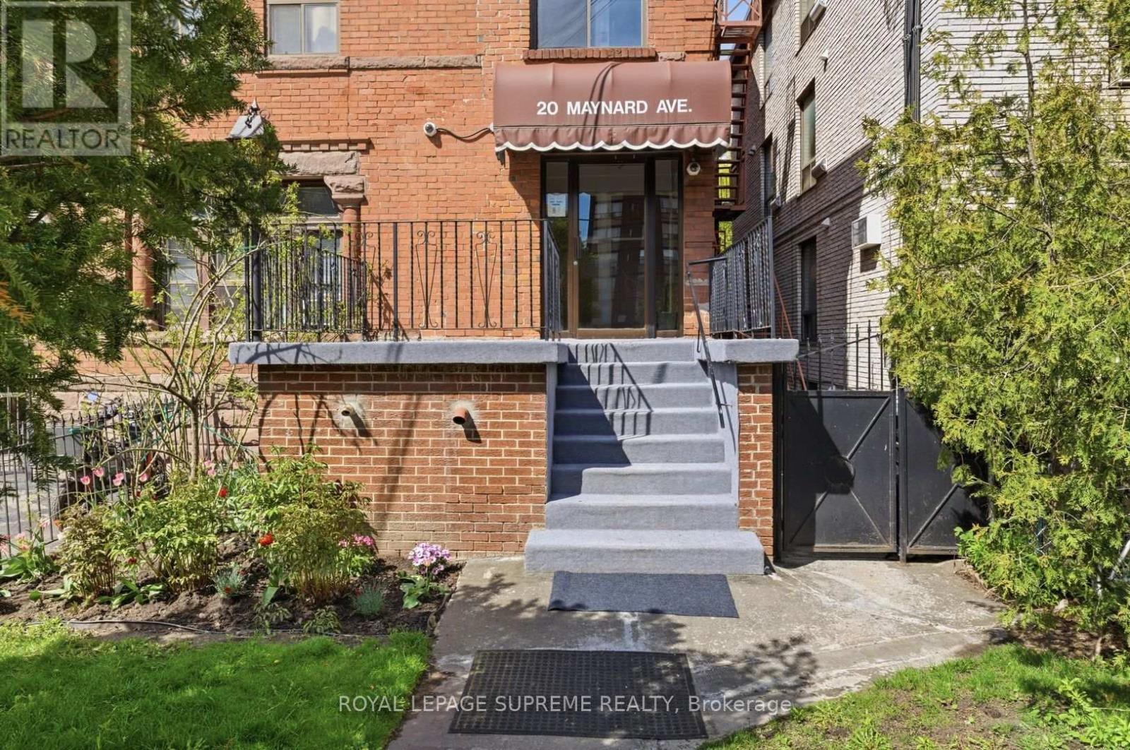 20 Maynard Avenue Property Photo 4