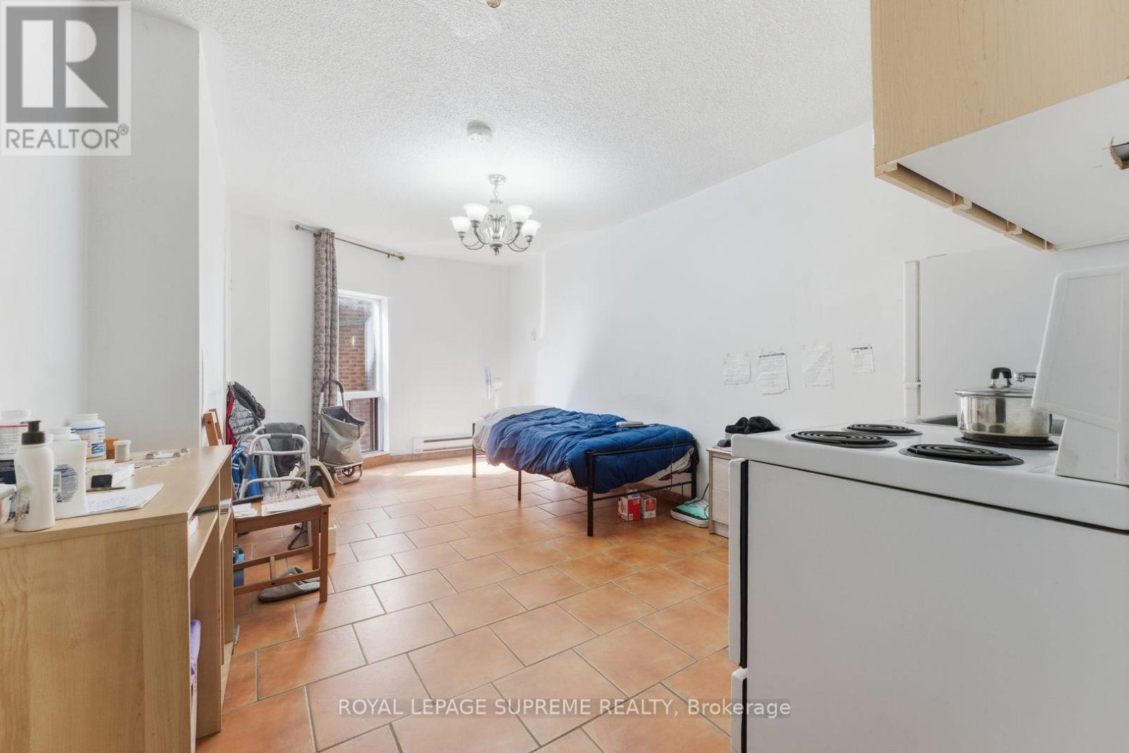 20 Maynard Avenue Property Photo 13