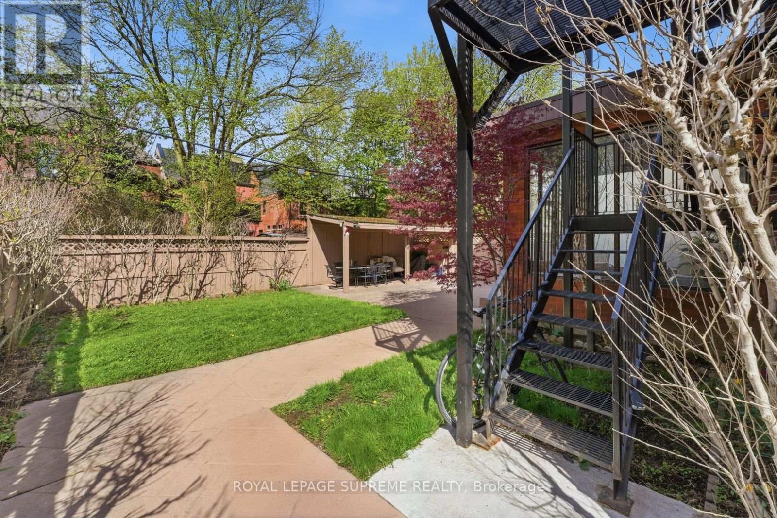 20 Maynard Avenue Property Photo 21