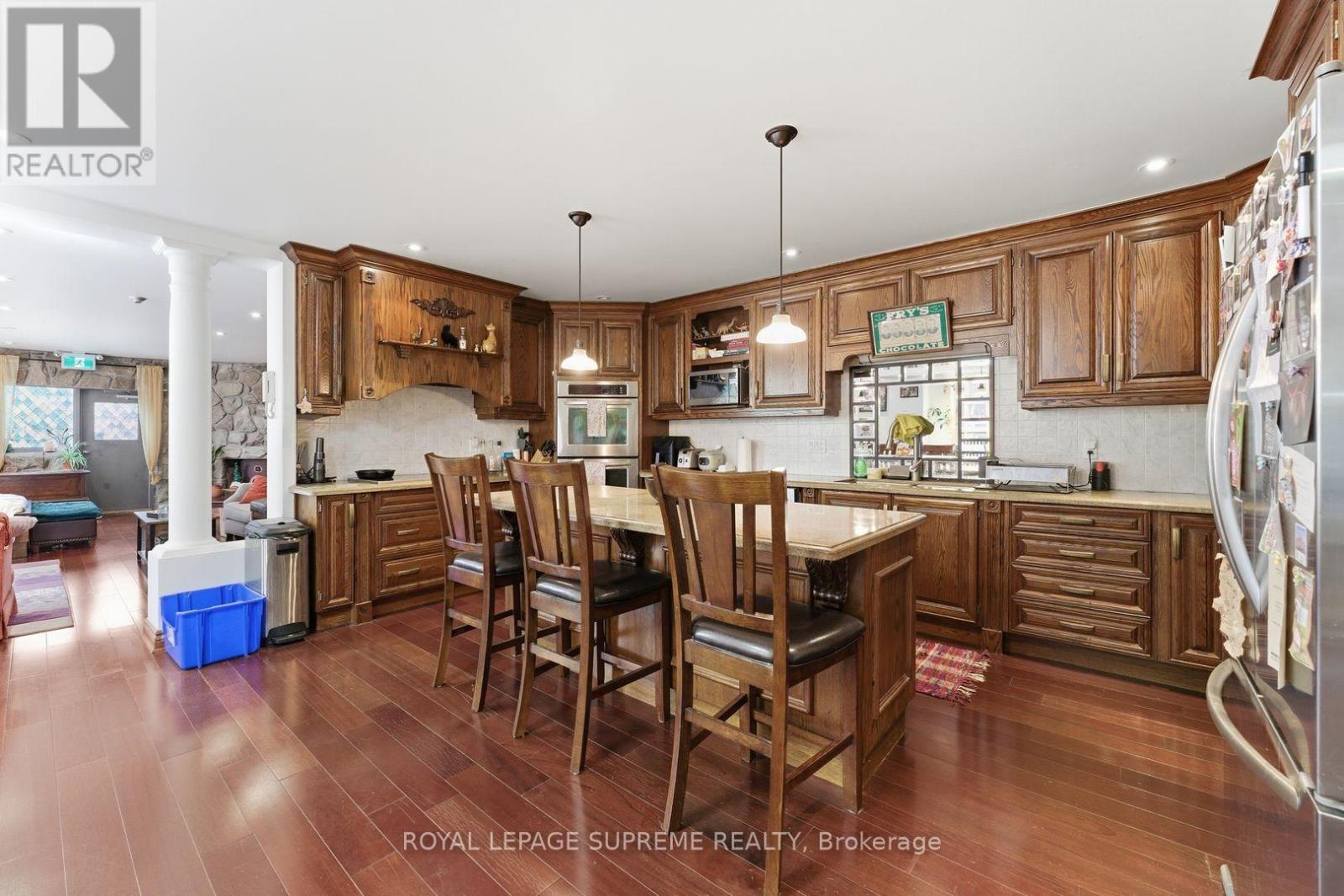20 Maynard Avenue Property Photo 31