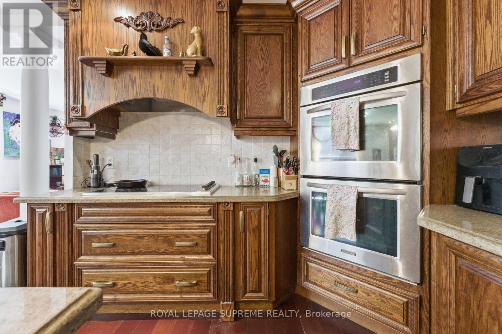 20 Maynard Avenue Property Photo 33