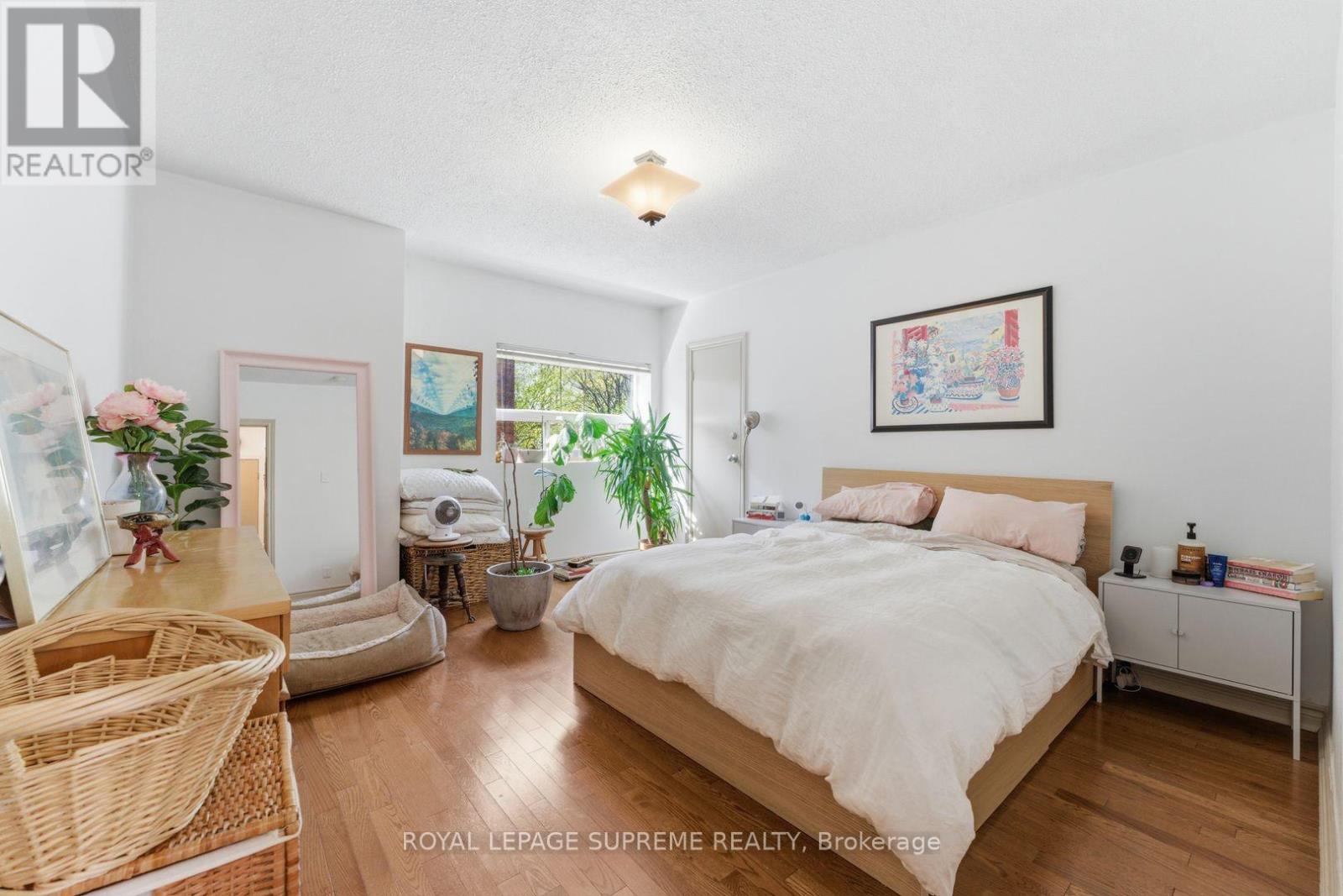 20 Maynard Avenue Property Photo 44