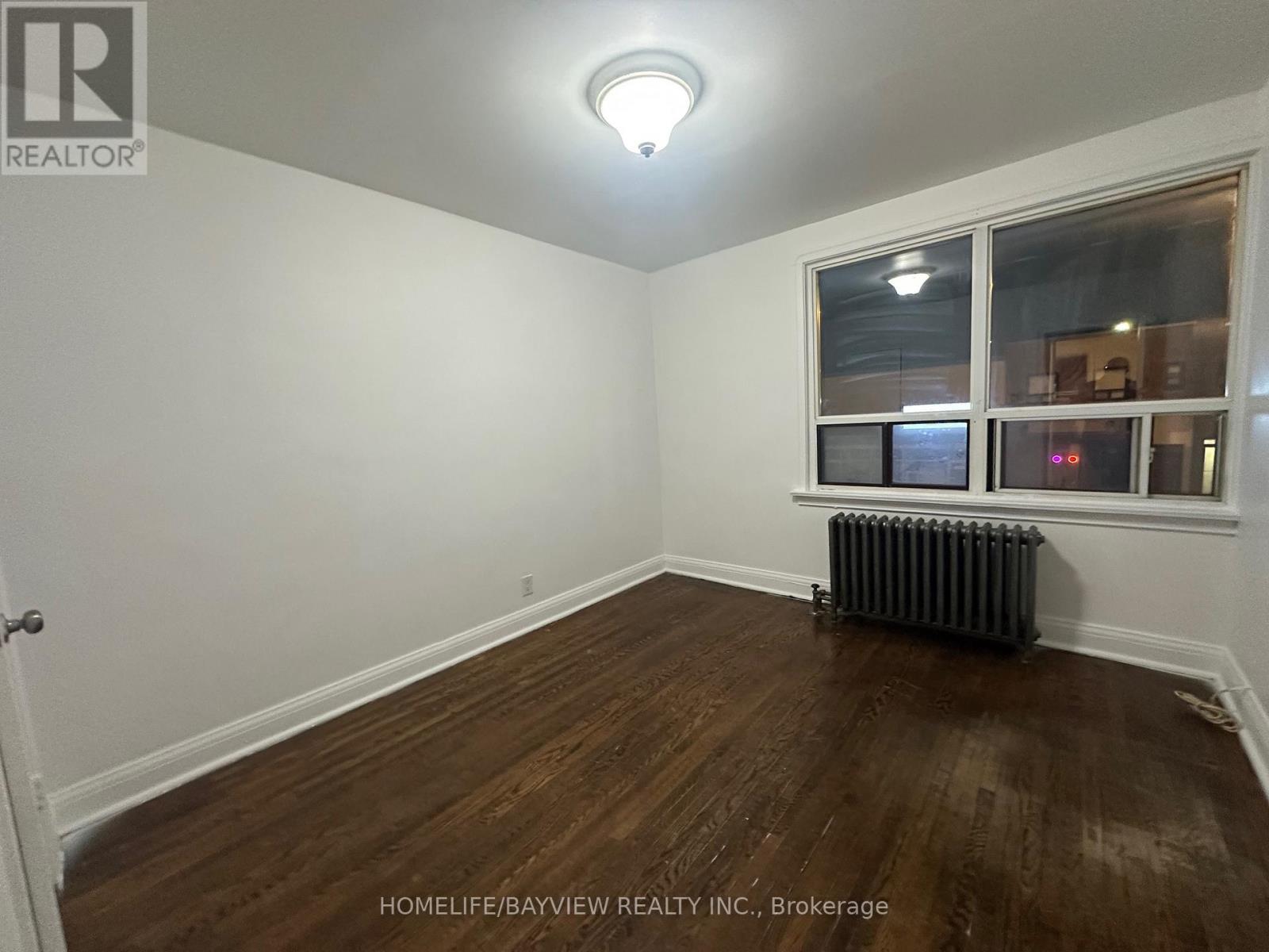 200 - 2597 Eglinton Avenue W Property Photo 3