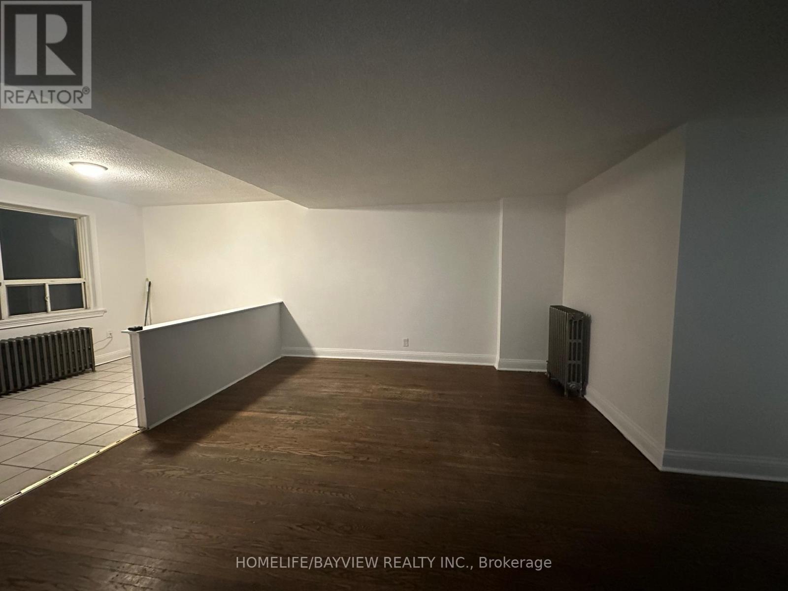 200 - 2597 Eglinton Avenue W Property Photo 5