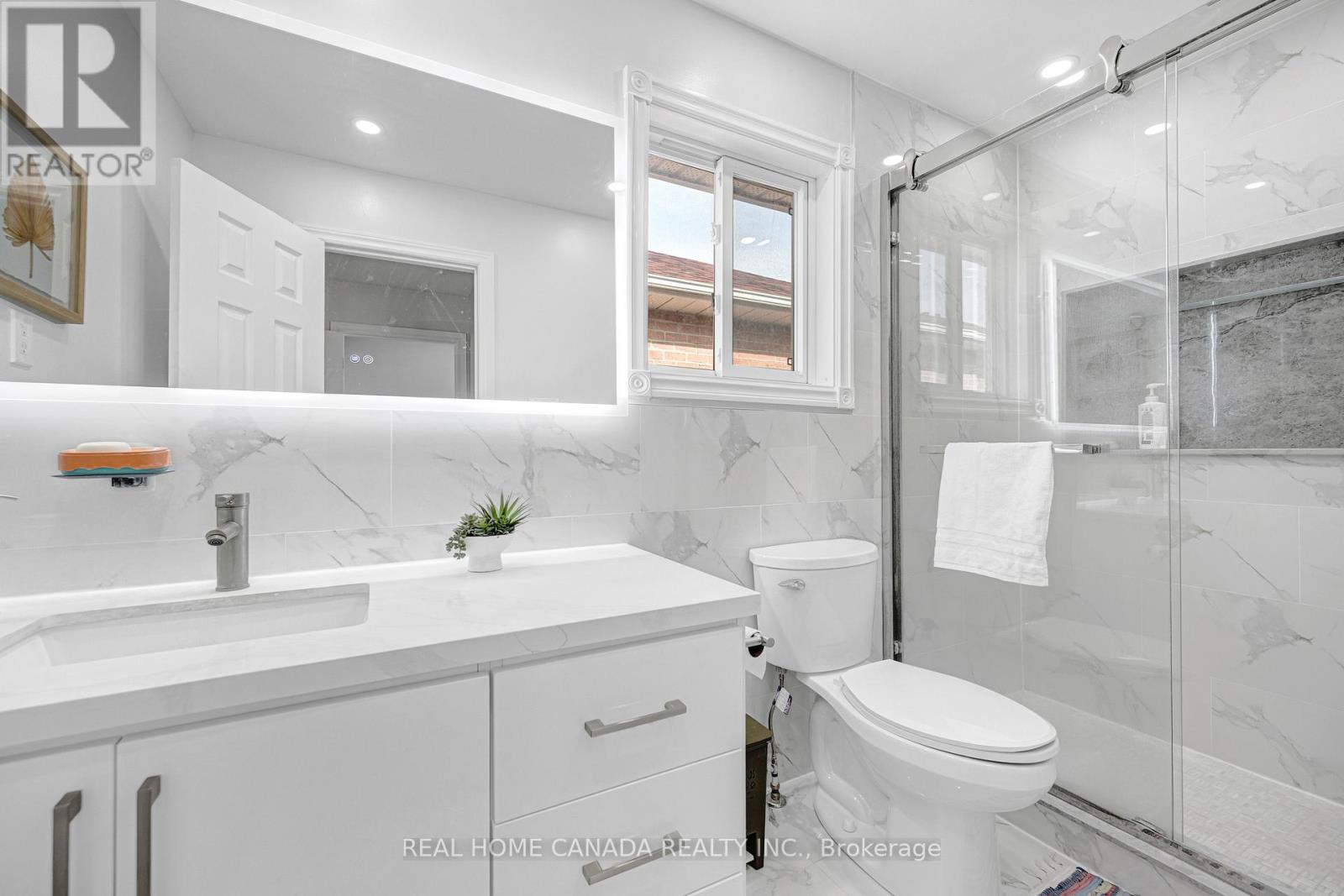 5315 Huntingfield Drive Property Photo 34