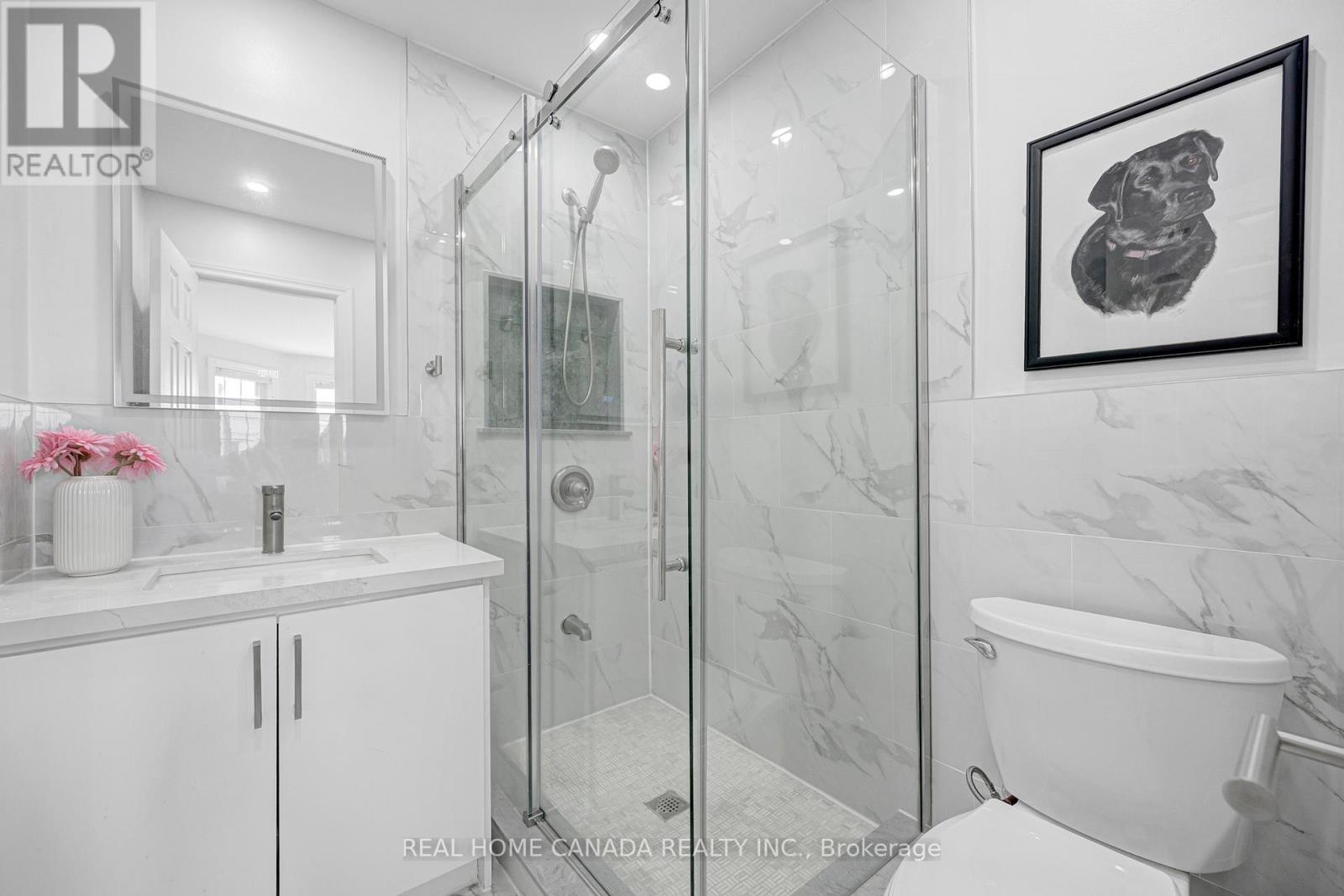 5315 Huntingfield Drive Property Photo 38