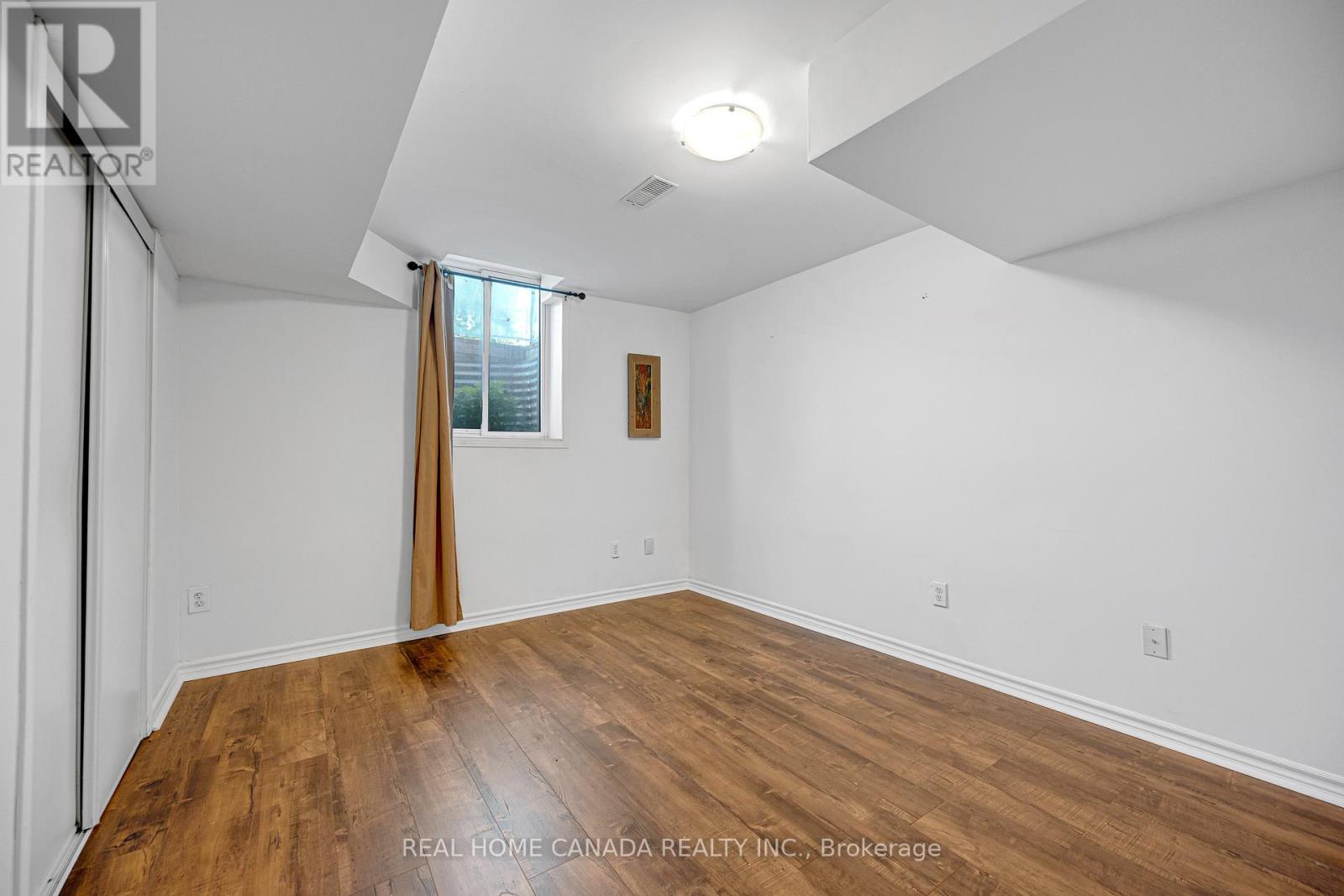 5315 Huntingfield Drive Property Photo 43