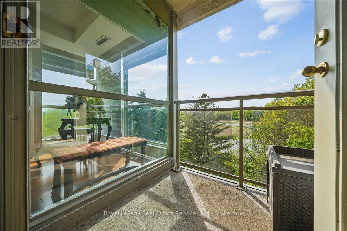 405 - 2511 Lakeshore Road W Property Photo 13