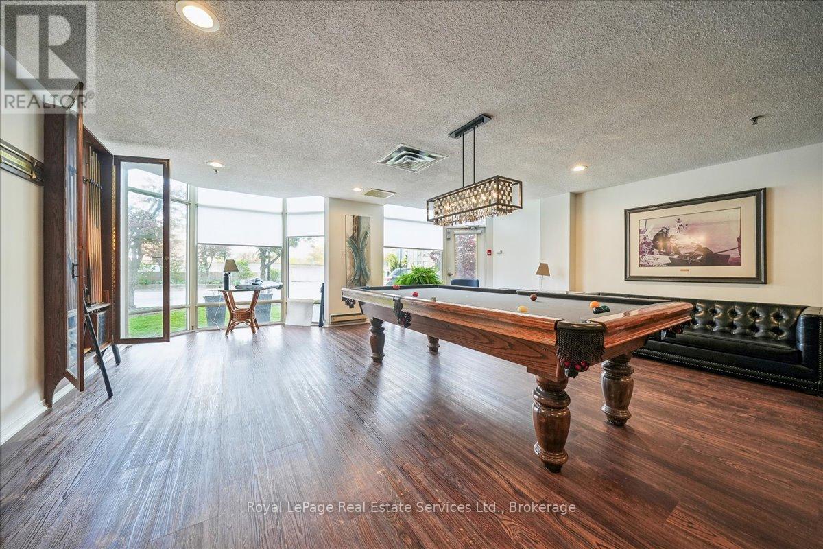 405 - 2511 Lakeshore Road W Property Photo 30
