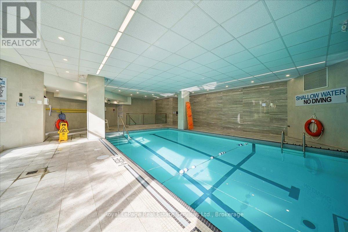 405 - 2511 Lakeshore Road W Property Photo 33