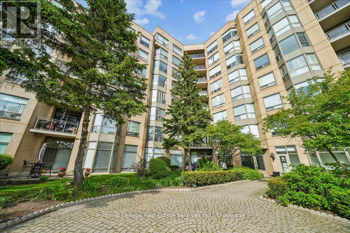 405 - 2511 Lakeshore Road W Property Photo 38