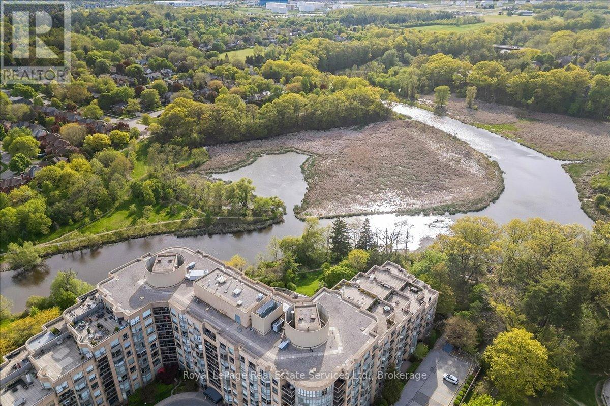 405 - 2511 Lakeshore Road W Property Photo 41