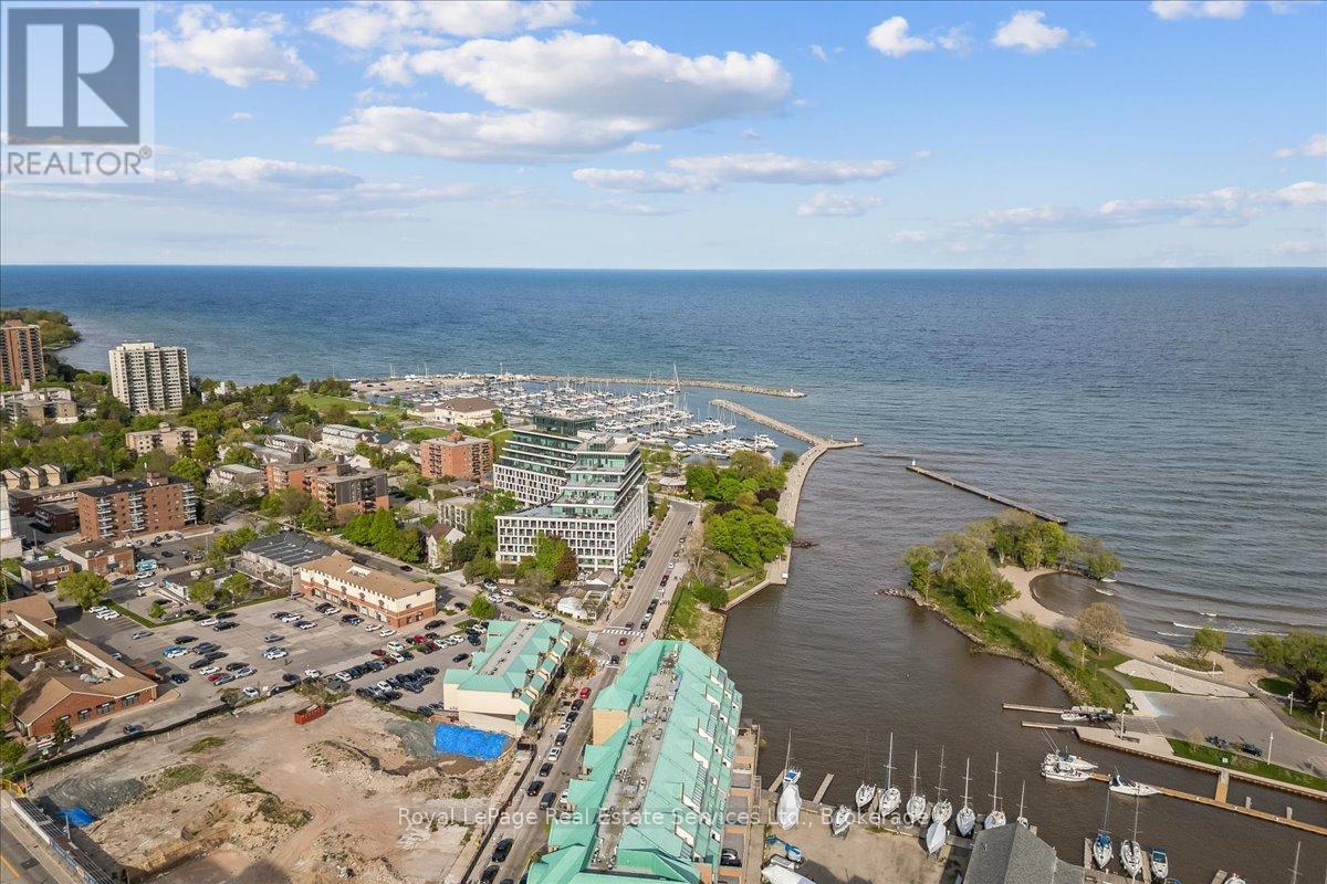 405 - 2511 Lakeshore Road W Property Photo 43