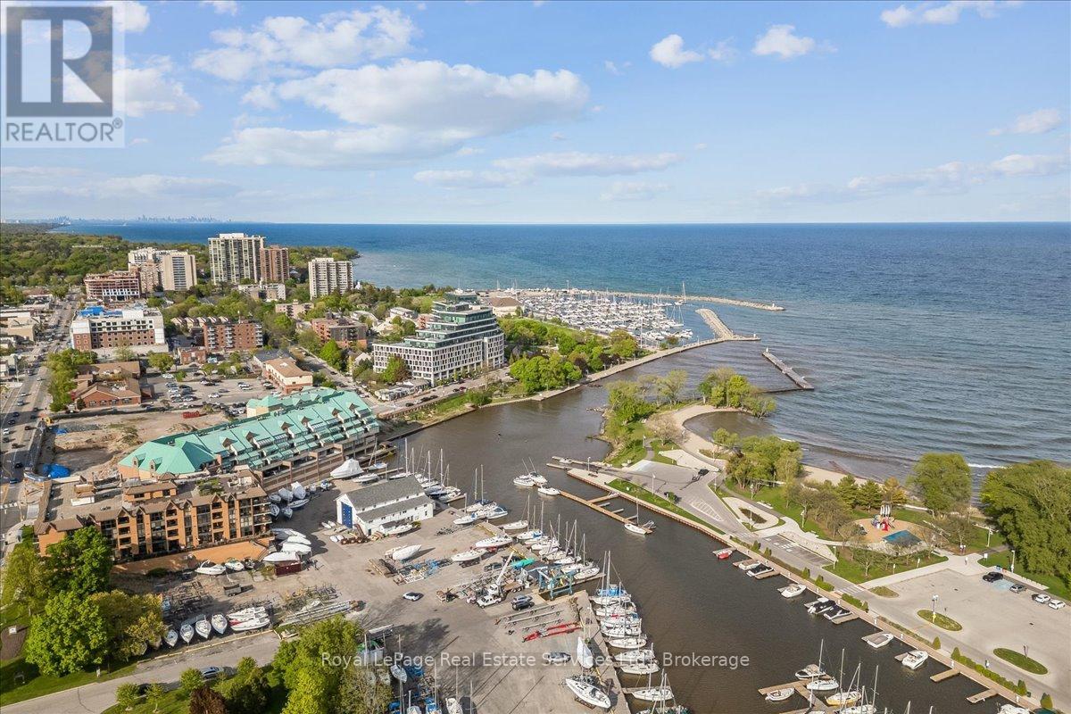 405 - 2511 Lakeshore Road W Property Photo 49