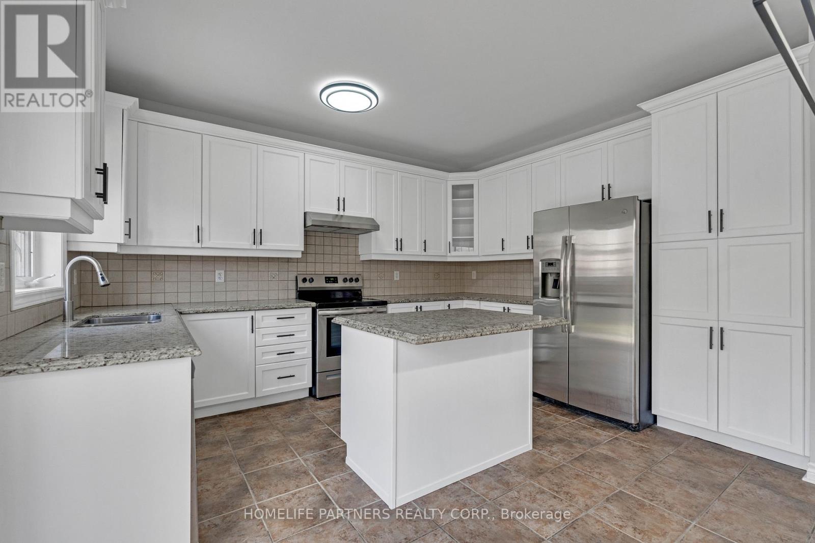 15 Oakhaven Road Property Photo 14
