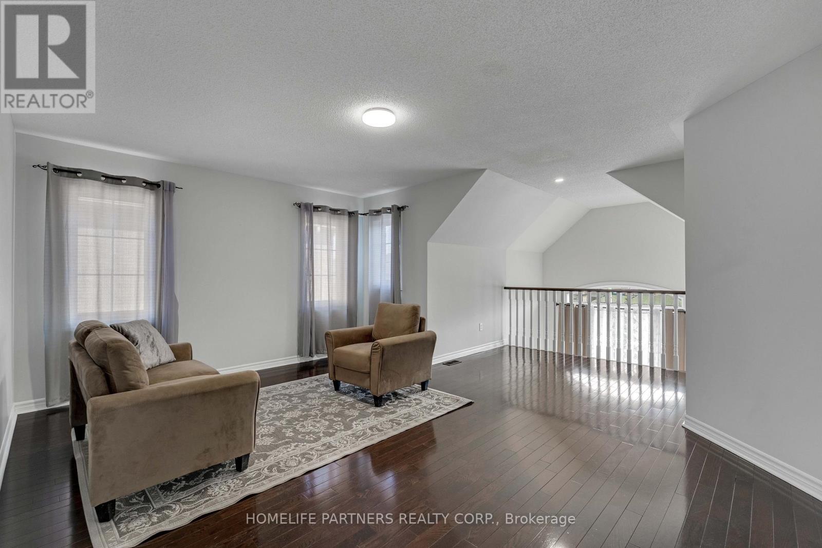 15 Oakhaven Road Property Photo 16