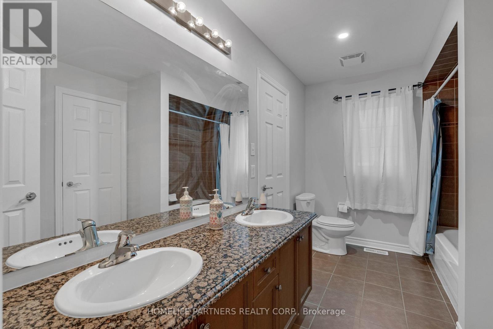 15 Oakhaven Road Property Photo 27