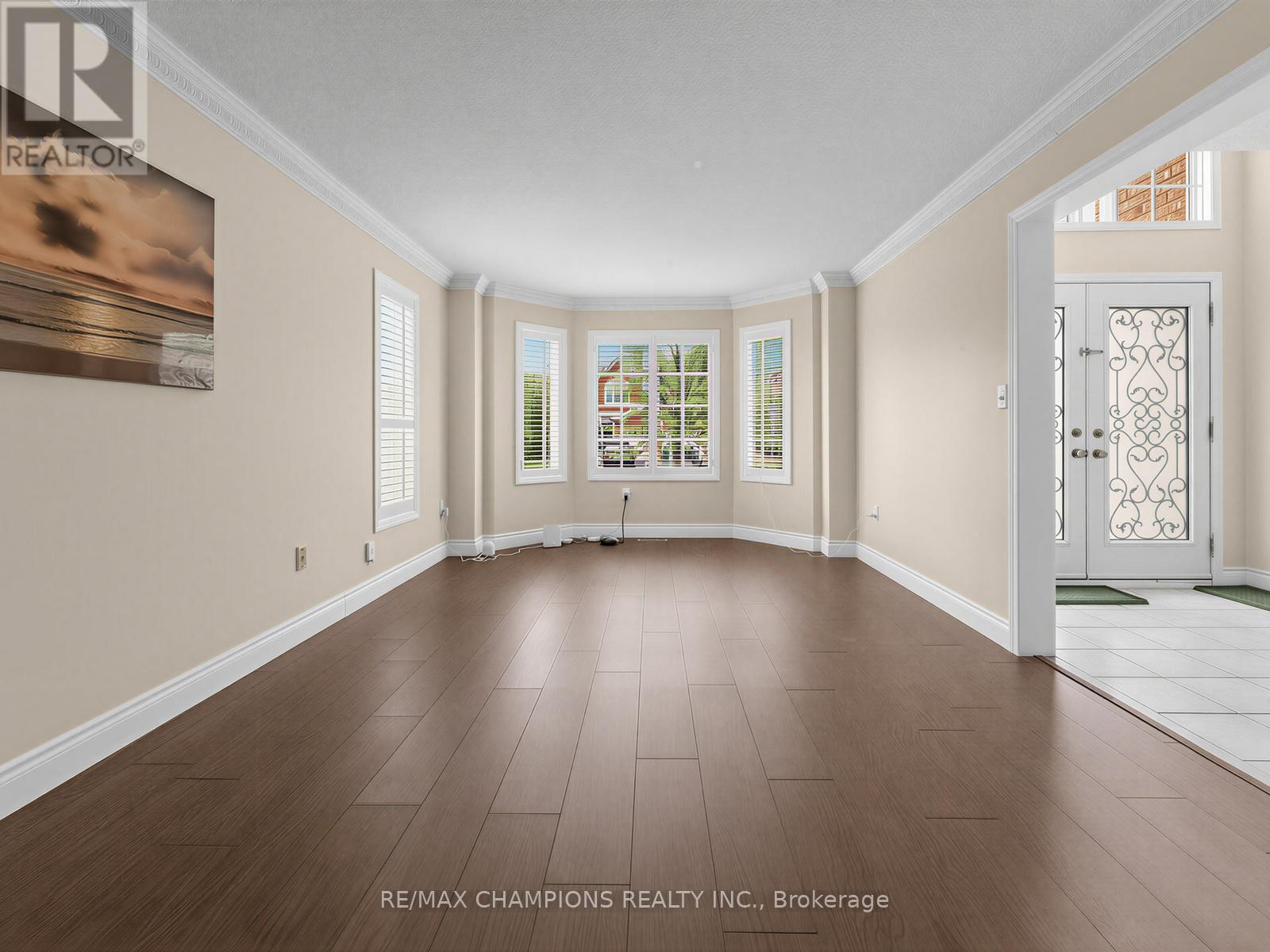1 Cluster Oak Place Property Photo 8