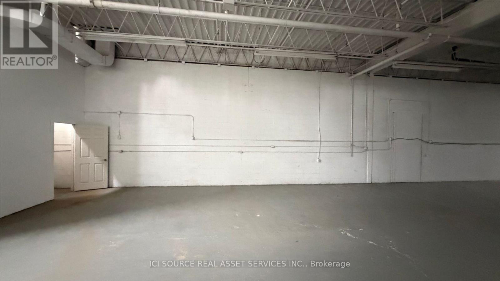 9 - 80 Centennial Road Property Photo 6