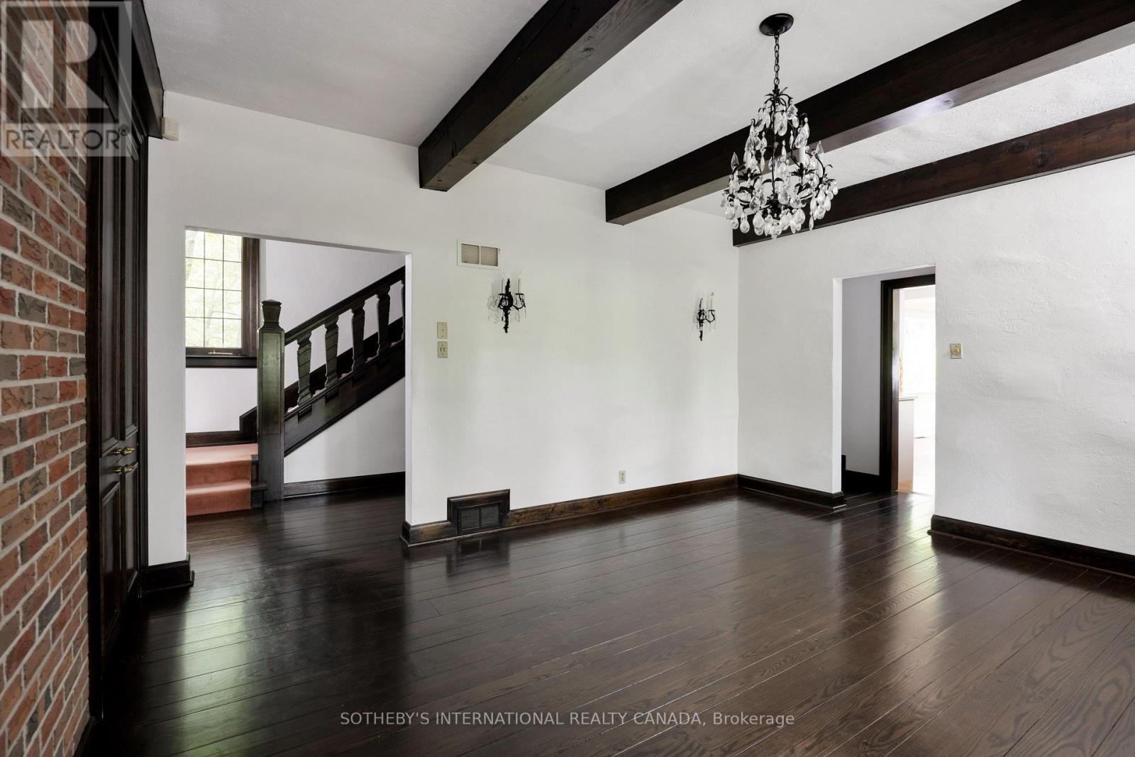 38 Edenbrook Hill Property Photo 16