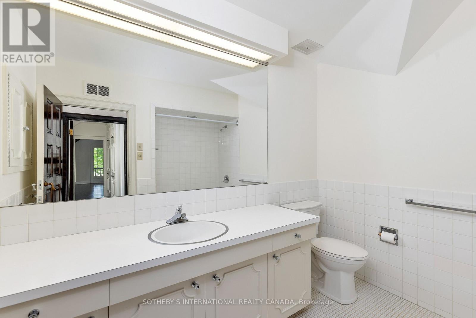 38 Edenbrook Hill Property Photo 28