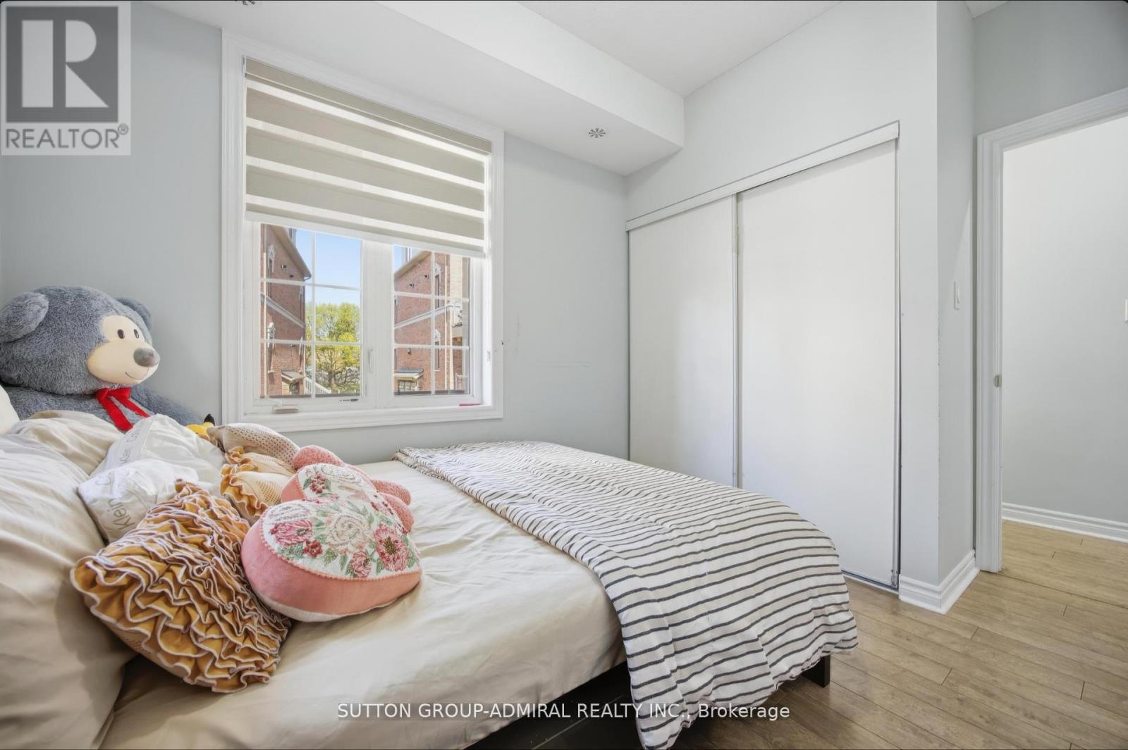 56 - 180 Howden Boulevard Property Photo 23