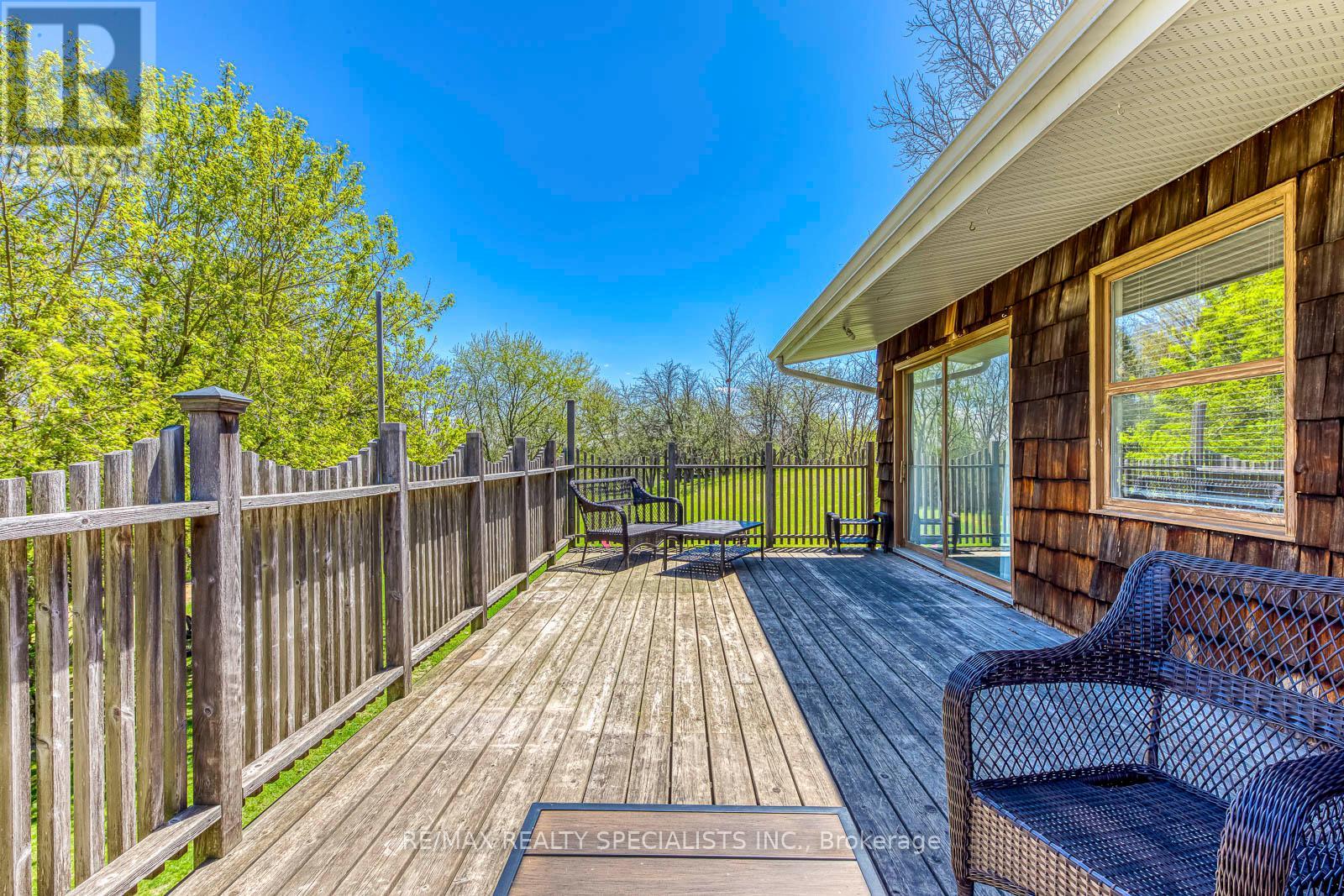 15195 The Gore Road Property Photo 14