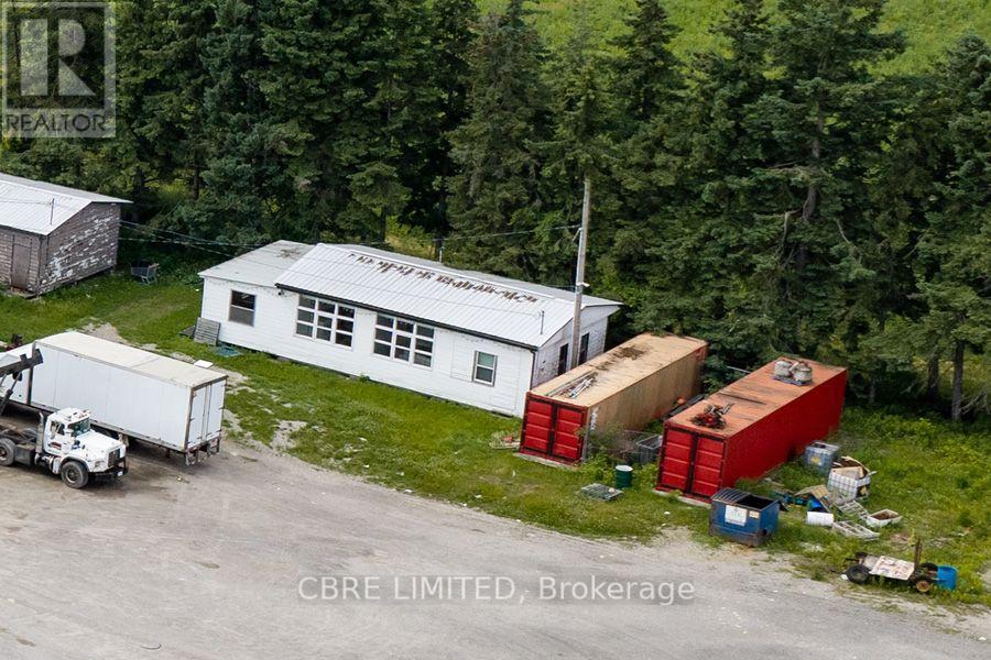 7372* Guelph Line Property Photo 22
